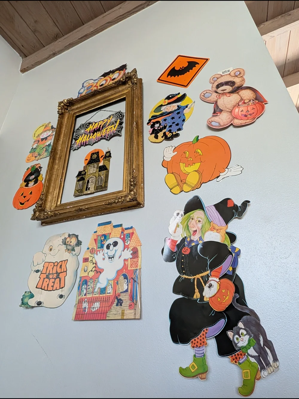 Vtg Lot 1980s-90s Halloween Wall Dicuts - Picture 7 of 10